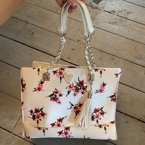 Guess purse